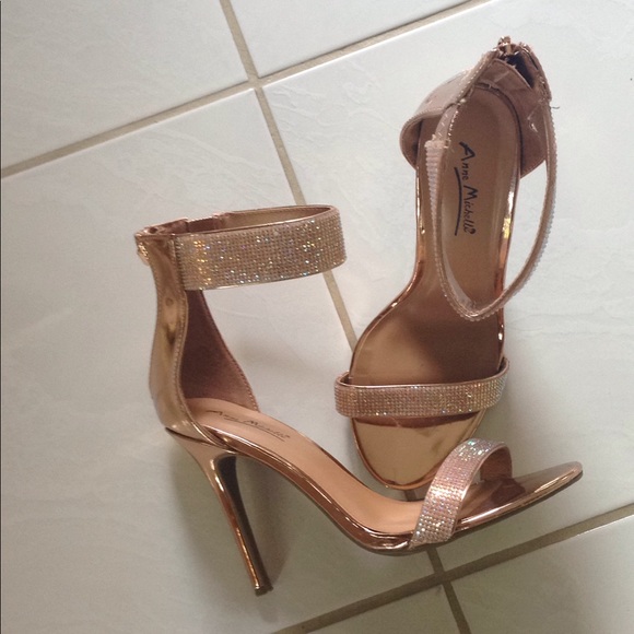 Shoes - Picture 3 of 3